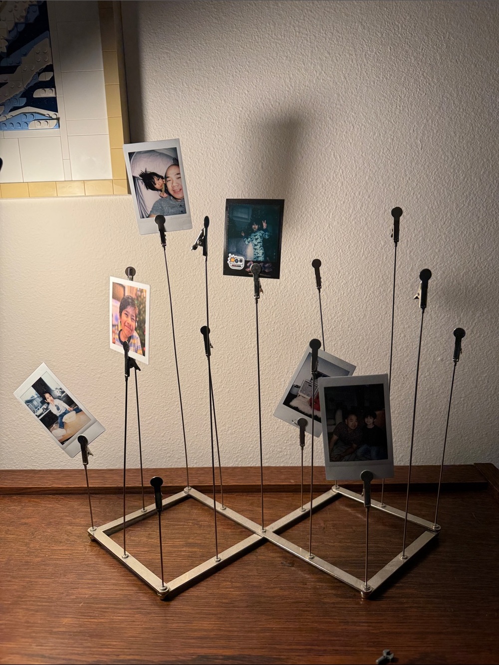 Umbra Minimalist Photo Display Stand in Chrome